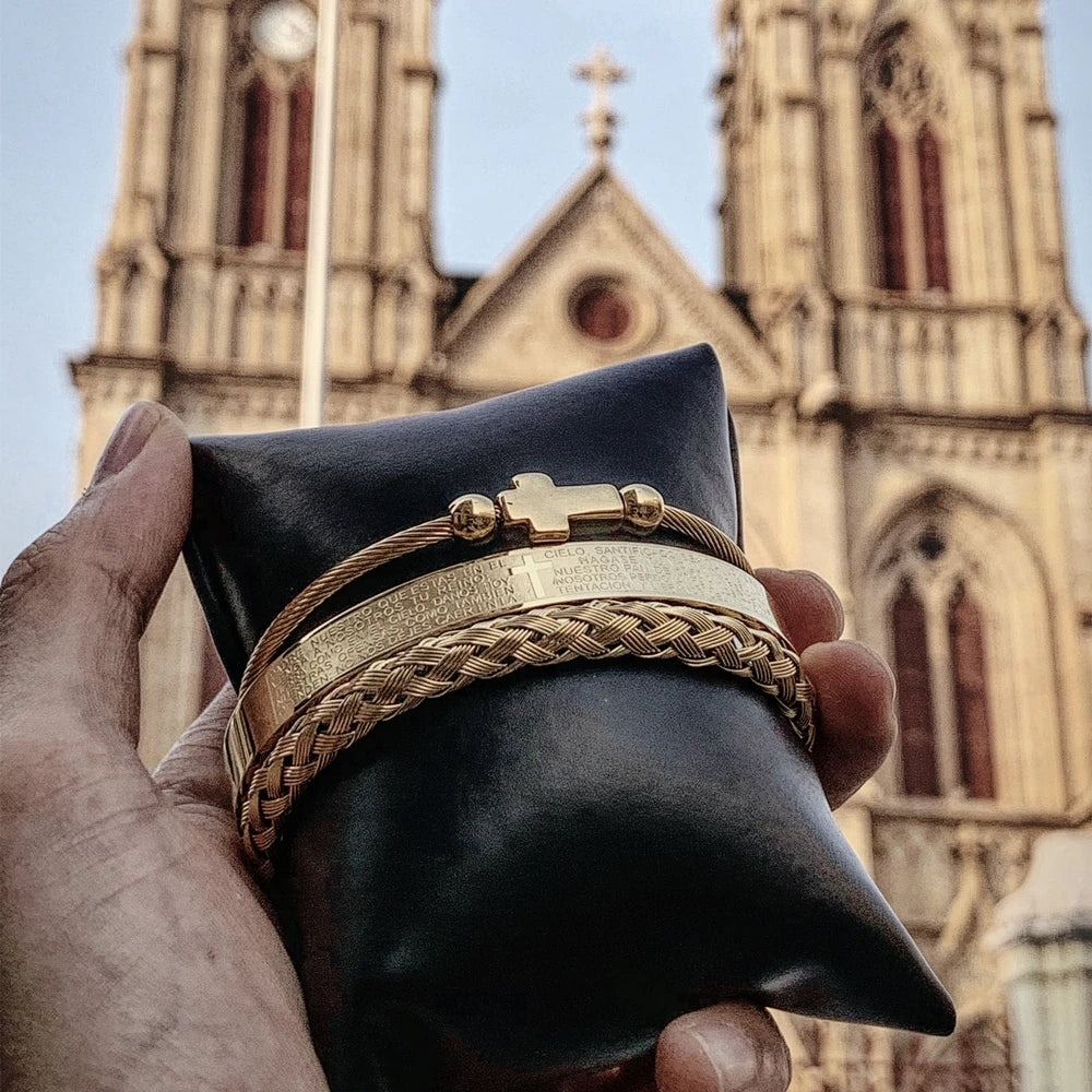 Monarch's Aura Bracelet